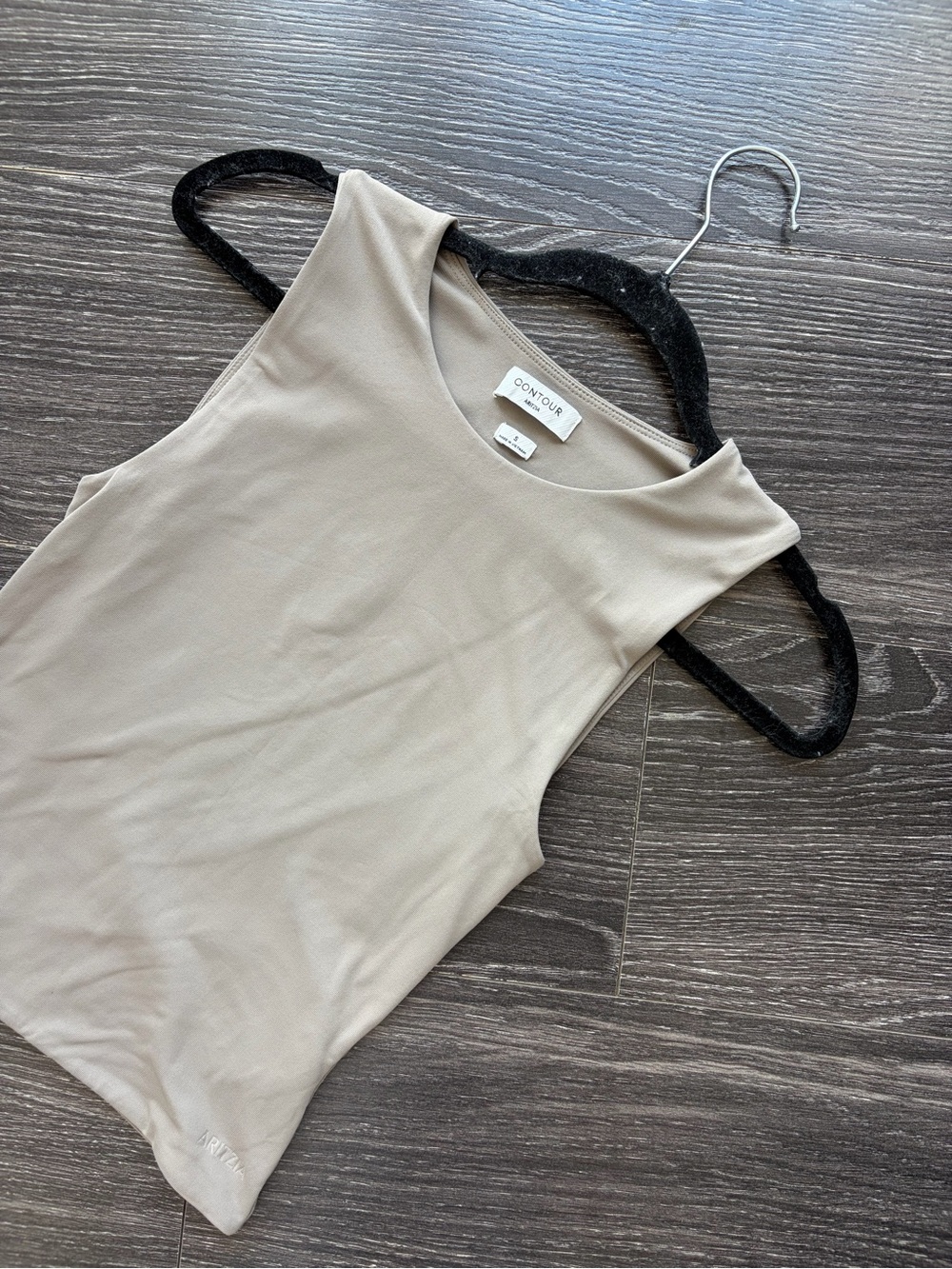 Aritzia Contour High Neck Tank Top